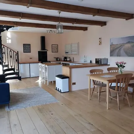 아파트 Skipton House Annex 서스크